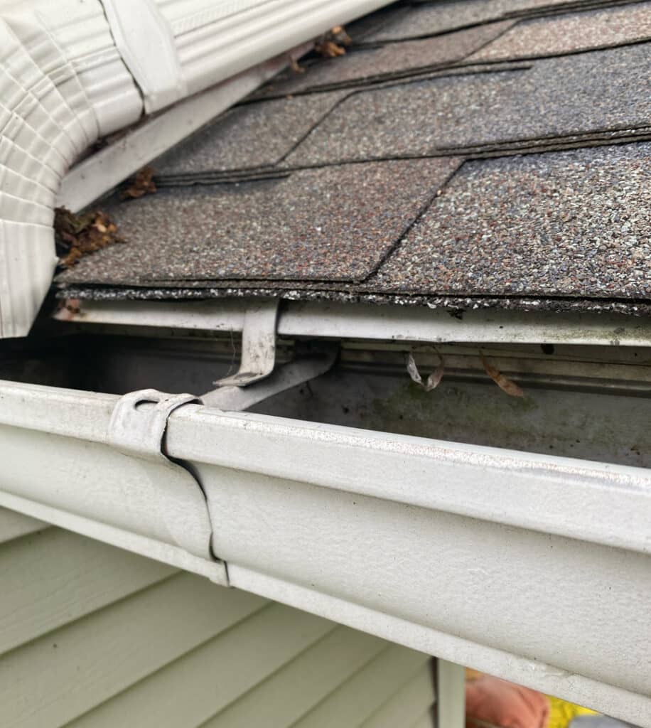 Getting ready to replace gutters in Bloomfield Township